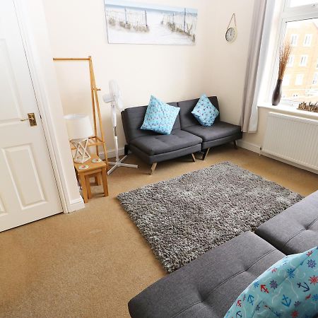 Апартаменты Flat 2, 4 St Edmund'S Terrace Ханстантон Экстерьер фото